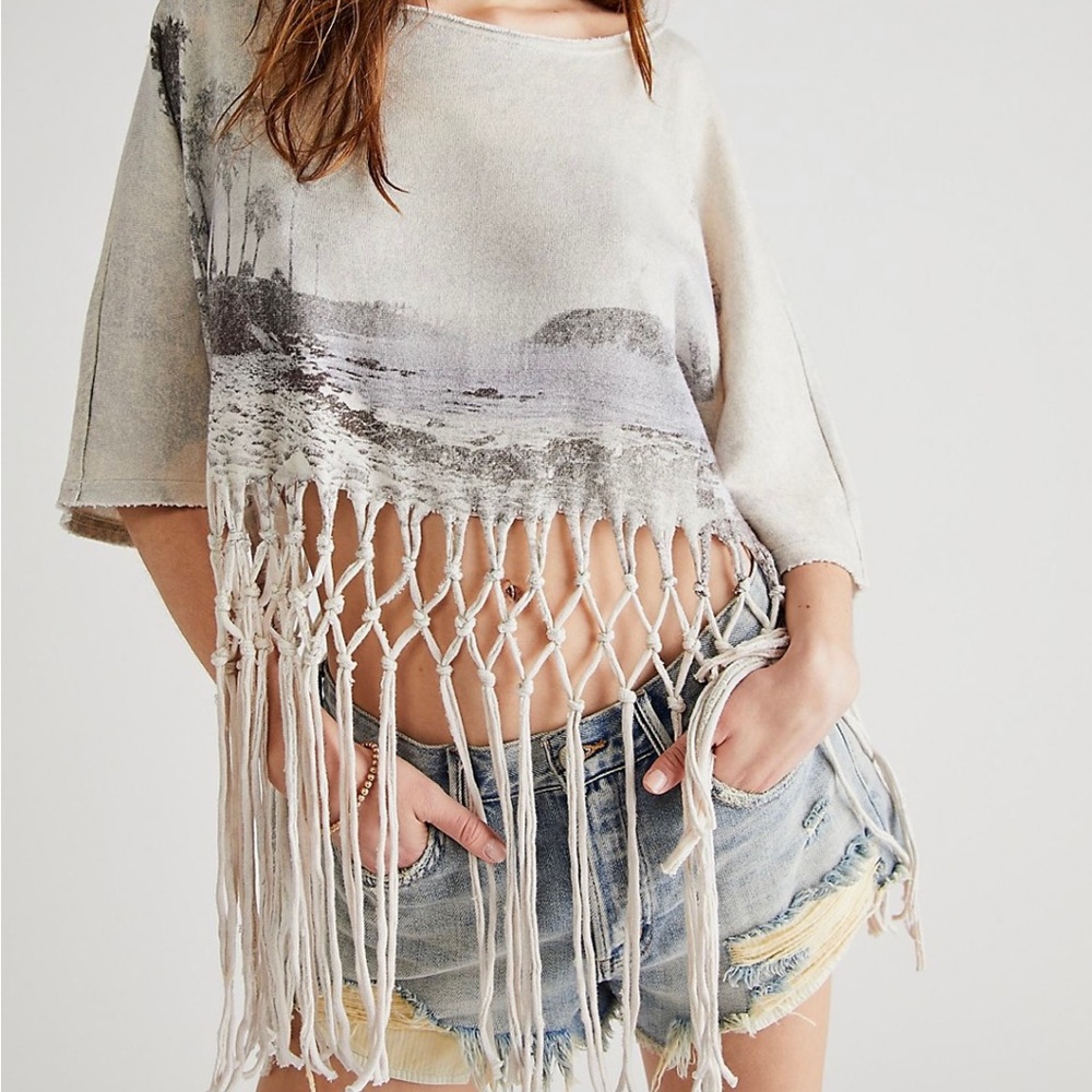 Free People Fringe Lightweight Sweatshirt Tee Beach Tropical Print XL - Picture 4 of 6